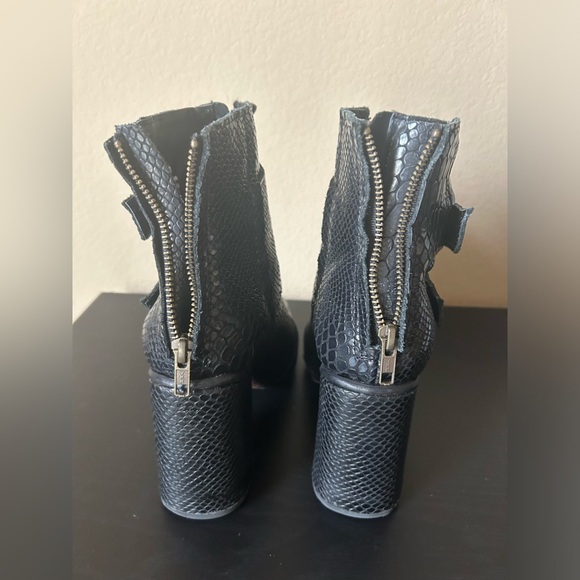 FREEBIRD STYLE “JOEY” - Black Snake SIZE 8 WMN - Picture 6 of 7